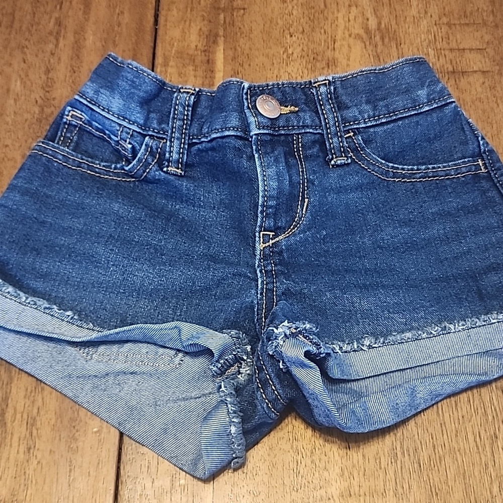 OLD NAVY SZ 7 JEAN SHORTS